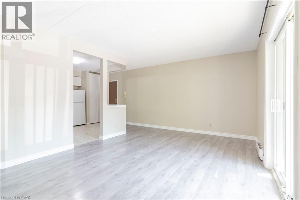 266 Overlea Drive Unit# 305, Kitchener, Ontario  N2M 5N2 - Photo 6 - 40830483