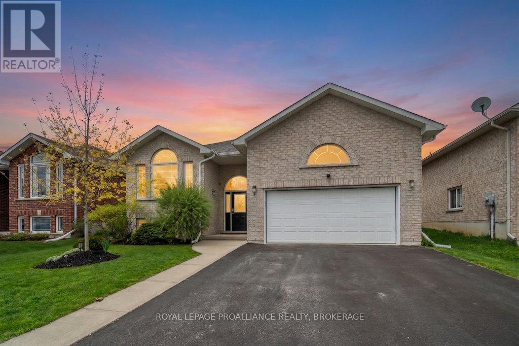 6 Ashwood Crescent, Greater Napanee, Ontario  K7R 3L2 - Photo 1 - X13150368