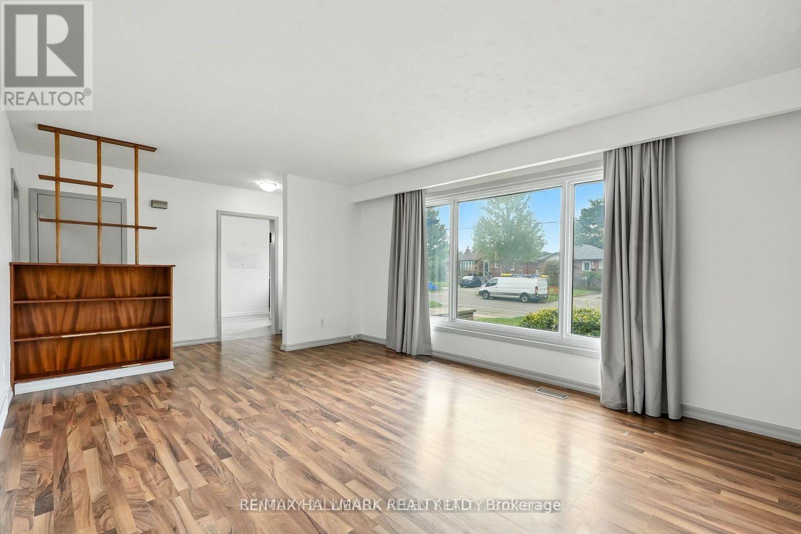 Main - 301 Farewell Street, Oshawa, Ontario  L1H 6L8 - Photo 6 - E13150296