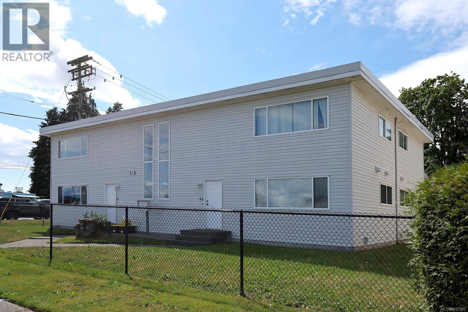 501 7th Ave, Campbell River, British Columbia  V9W 4A2 - Photo 22 - 1037087