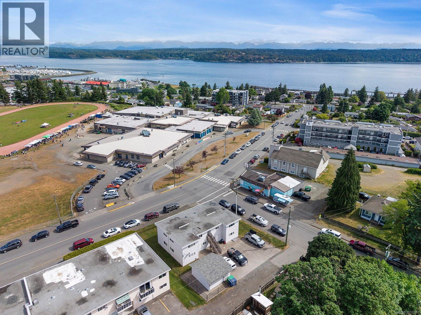 501 7th Ave, Campbell River, British Columbia  V9W 4A2 - Photo 23 - 1037087