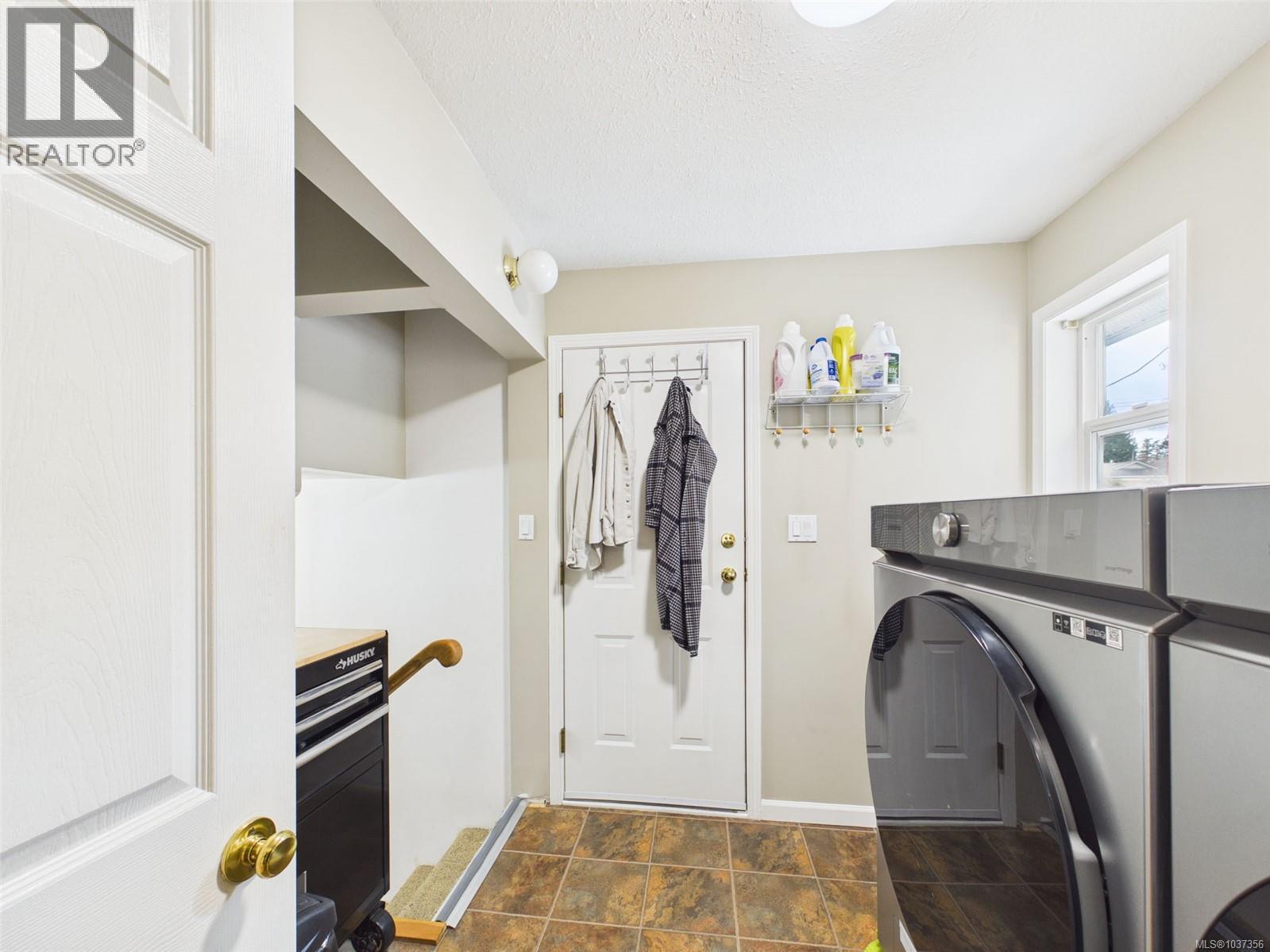 891 Esslinger Rd, French Creek, British Columbia  V9P 2R1 - Photo 27 - 1037356