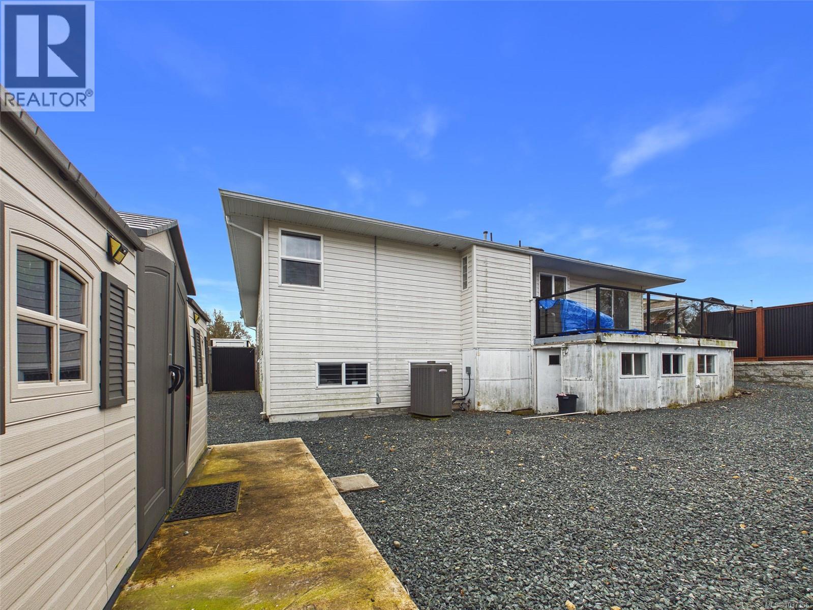 891 Esslinger Rd, French Creek, British Columbia  V9P 2R1 - Photo 10 - 1037356