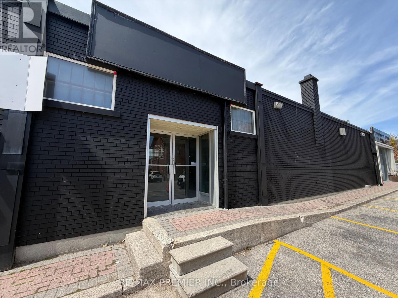 1 & 2 - 177 Woodbridge Avenue, Vaughan, Ontario  L4L 2S9 - Photo 14 - N13149634