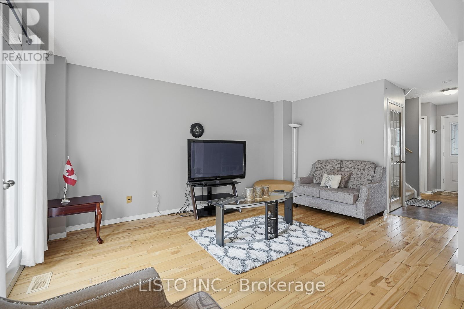 129 Heydon Avenue, New Tecumseth, Ontario  L9R 1N6 - Photo 18 - N12927152
