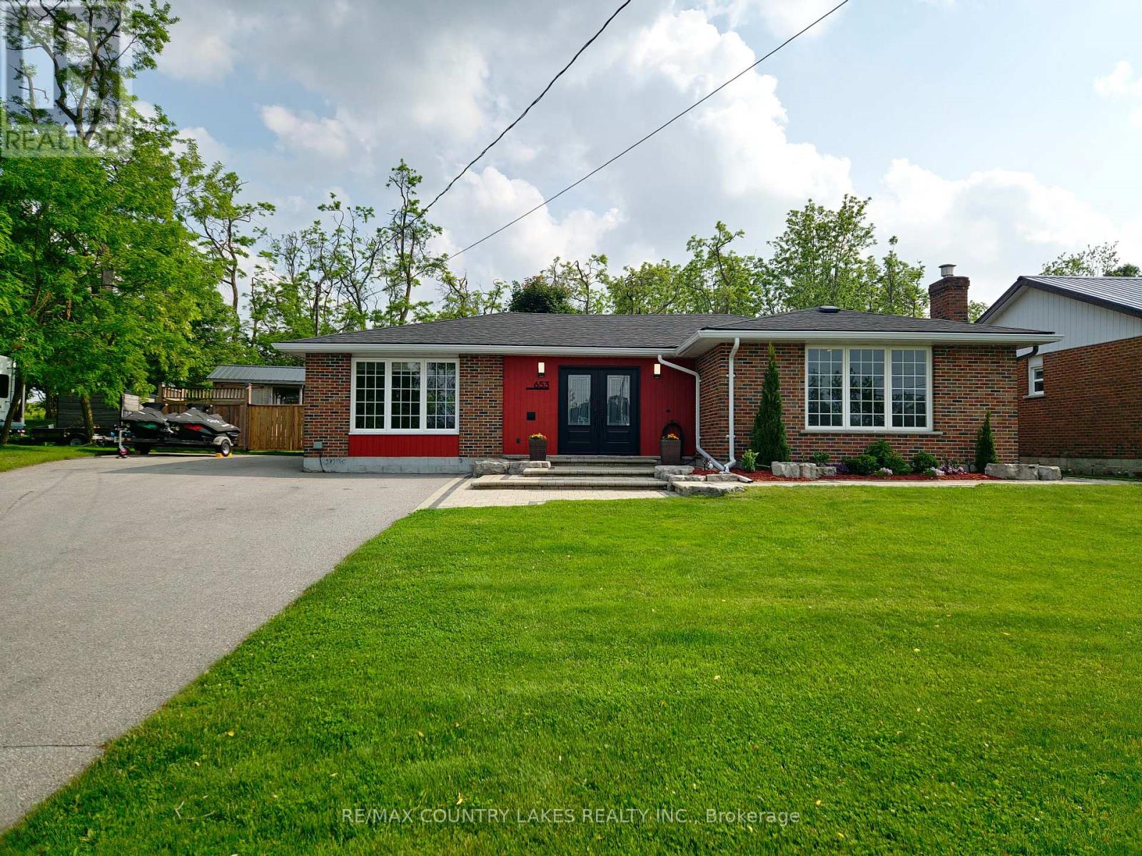 653 SIMCOE STREET, brock (beaverton), Ontario