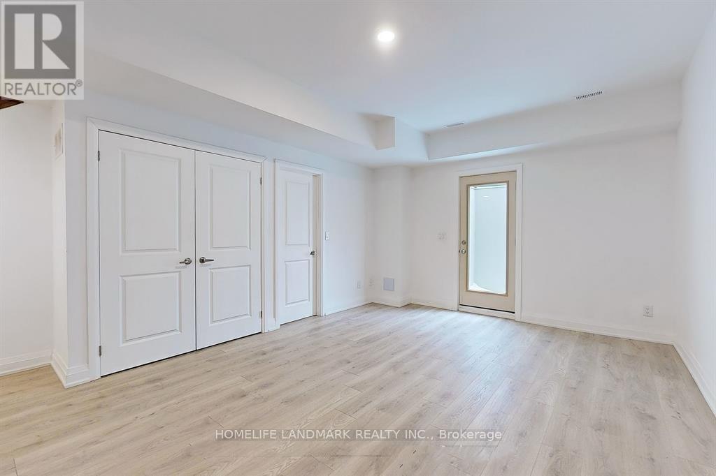 Lower - 35 Persica Street, Richmond Hill, Ontario  L4E 1L3 - Photo 8 - N13150108