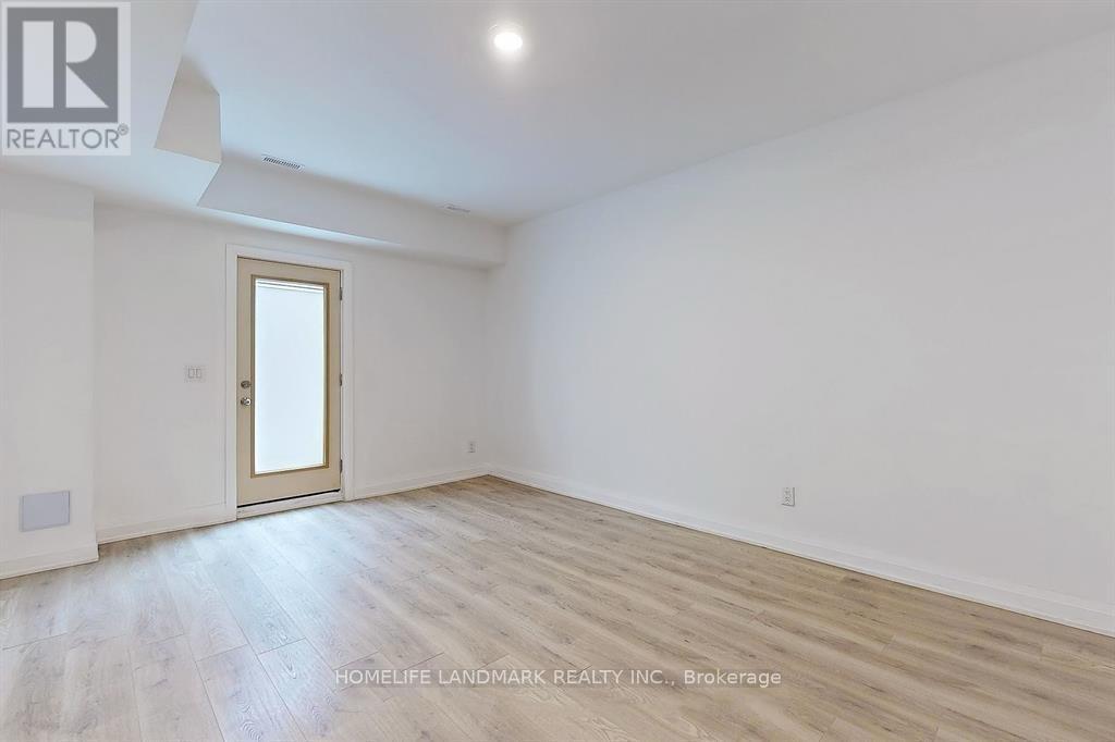 Lower - 35 Persica Street, Richmond Hill, Ontario  L4E 1L3 - Photo 9 - N13150108