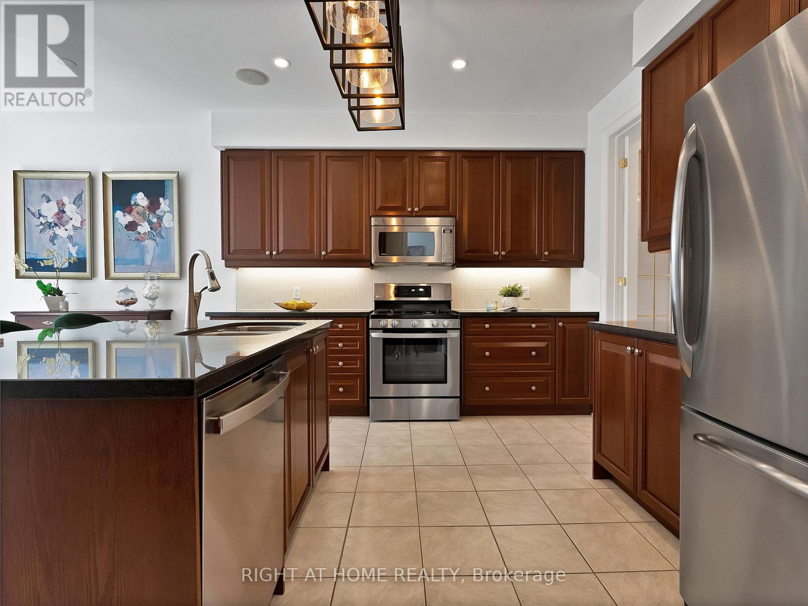 8 Yemina Gate, Vaughan, Ontario  L6A 0G9 - Photo 17 - N13150284