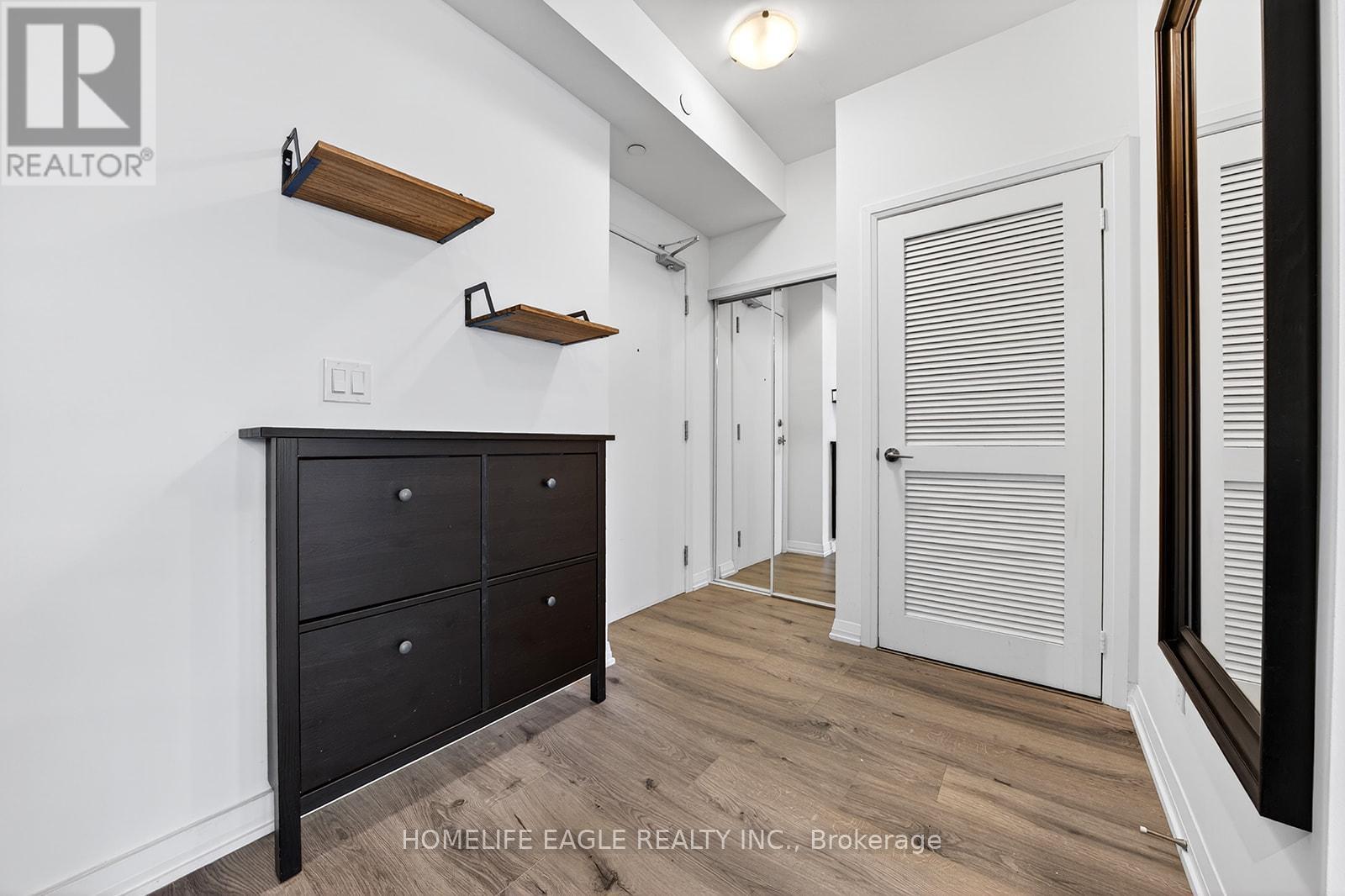 310 - 65 Oneida Crescent, Richmond Hill (Langstaff), Ontario  L4B 0G9 - Photo 3 - N13150338
