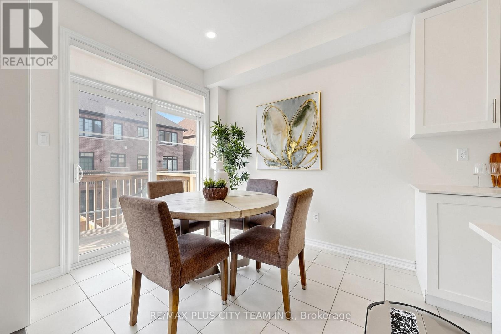 81 Allegranza Avenue, Vaughan, Ontario  L4H 4S3 - Photo 12 - N13150384