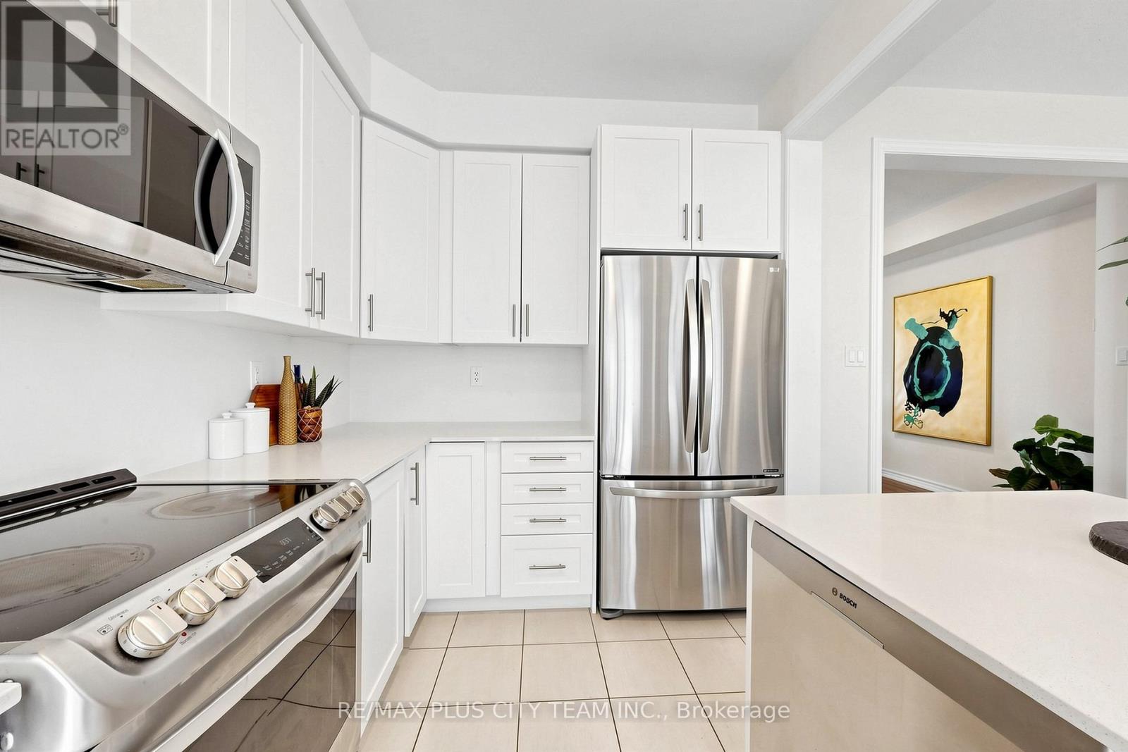 81 Allegranza Avenue, Vaughan, Ontario  L4H 4S3 - Photo 13 - N13150384