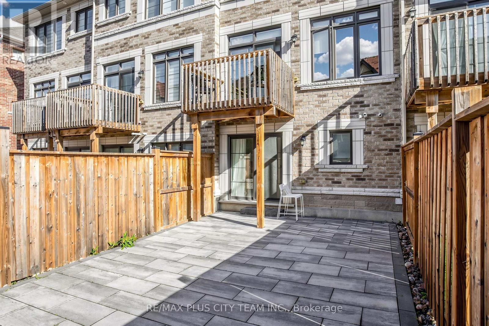 81 Allegranza Avenue, Vaughan, Ontario  L4H 4S3 - Photo 34 - N13150384