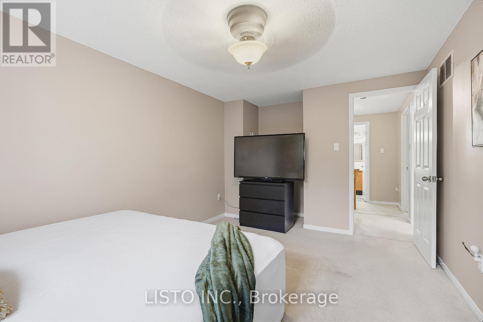 129 Heydon Avenue, New Tecumseth, Ontario  L9R 1N6 - Photo 23 - N12927152