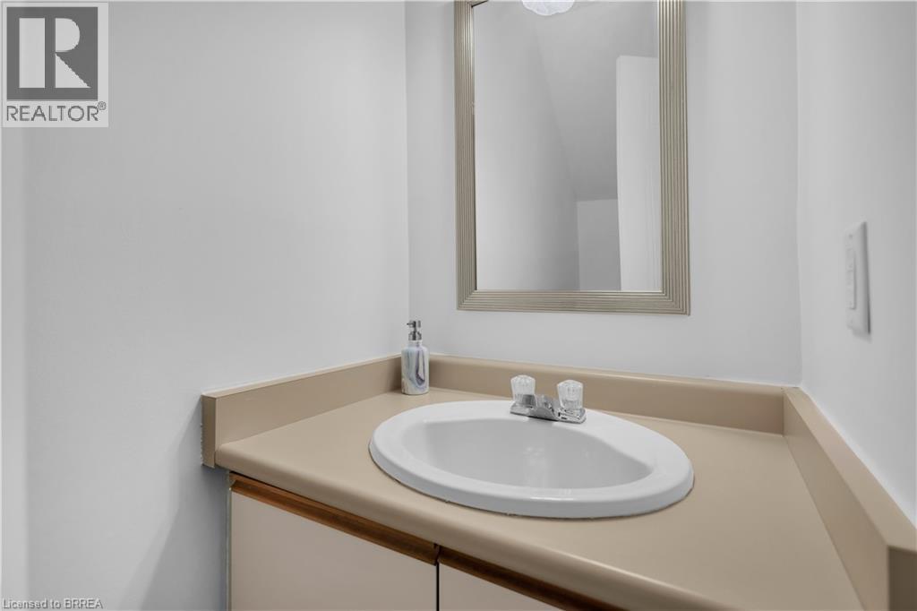 52 Harris Avenue Unit# D, Brantford, Ontario N3R 2E9 - Photo 30 - 40831753