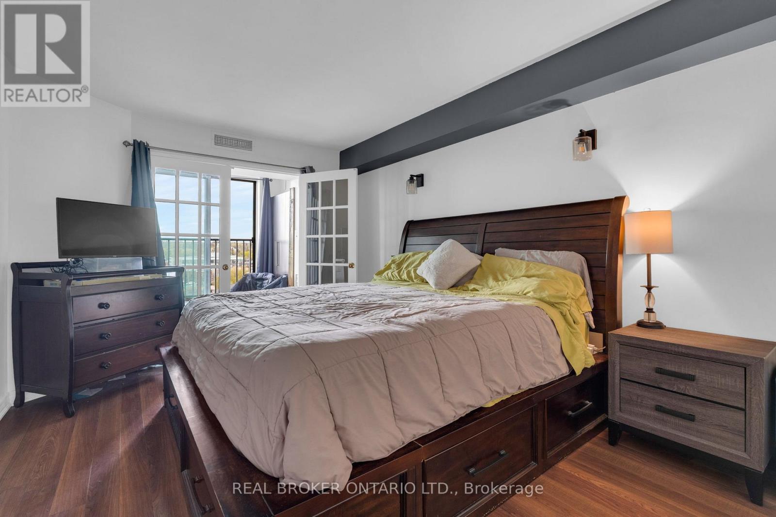 704 - 140 Dunlop Street E, Barrie, Ontario  L4M 6H9 - Photo 12 - S13150078
