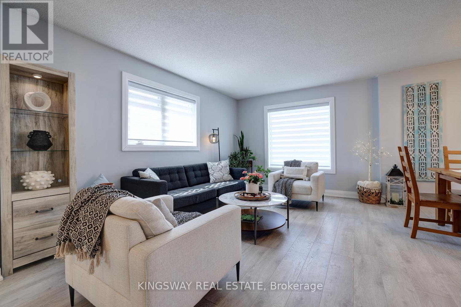 72 Donald Crescent, Wasaga Beach, Ontario  L9Z 1E3 - Photo 3 - S13150234