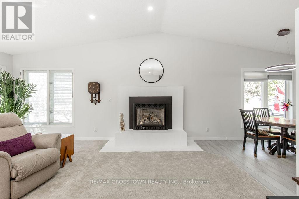147 Anne Street N, Barrie (Sunnidale), Ontario  L4N 2B9 - Photo 13 - S13150308