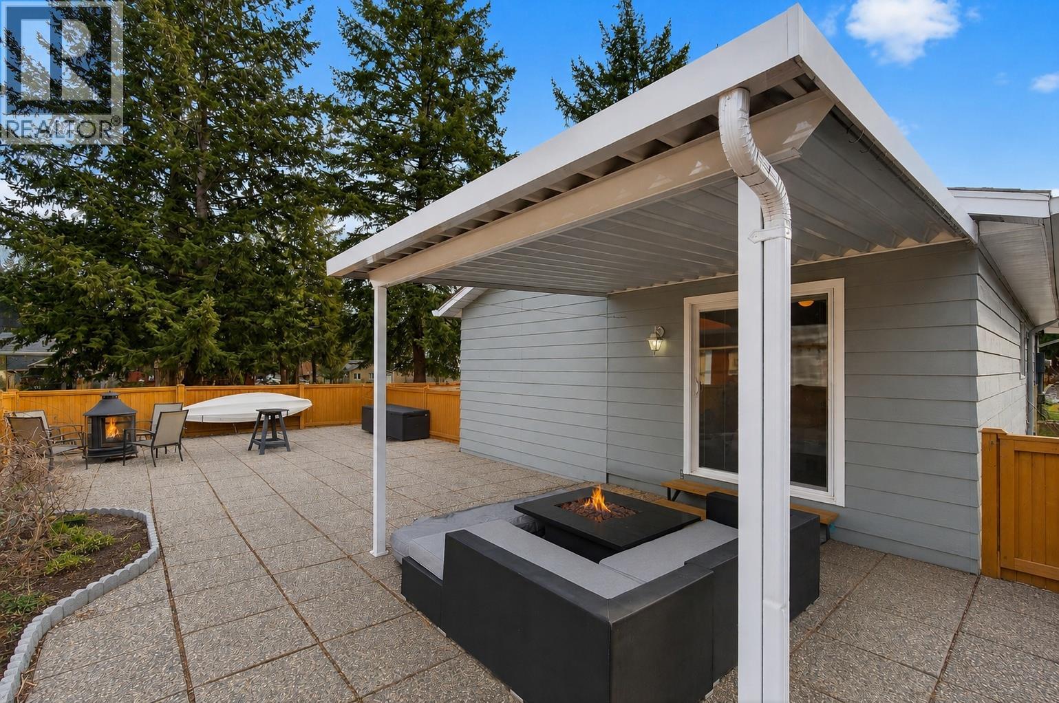 206 Falcon Avenue, Vernon, British Columbia  V1H 2A1 - Photo 39 - 10374278