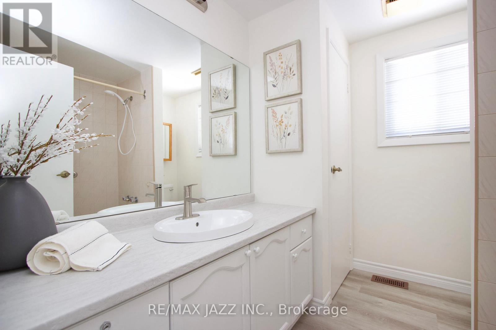 13 Steelhead Lane, Clarington, Ontario  L1B 1B4 - Photo 16 - E12903578