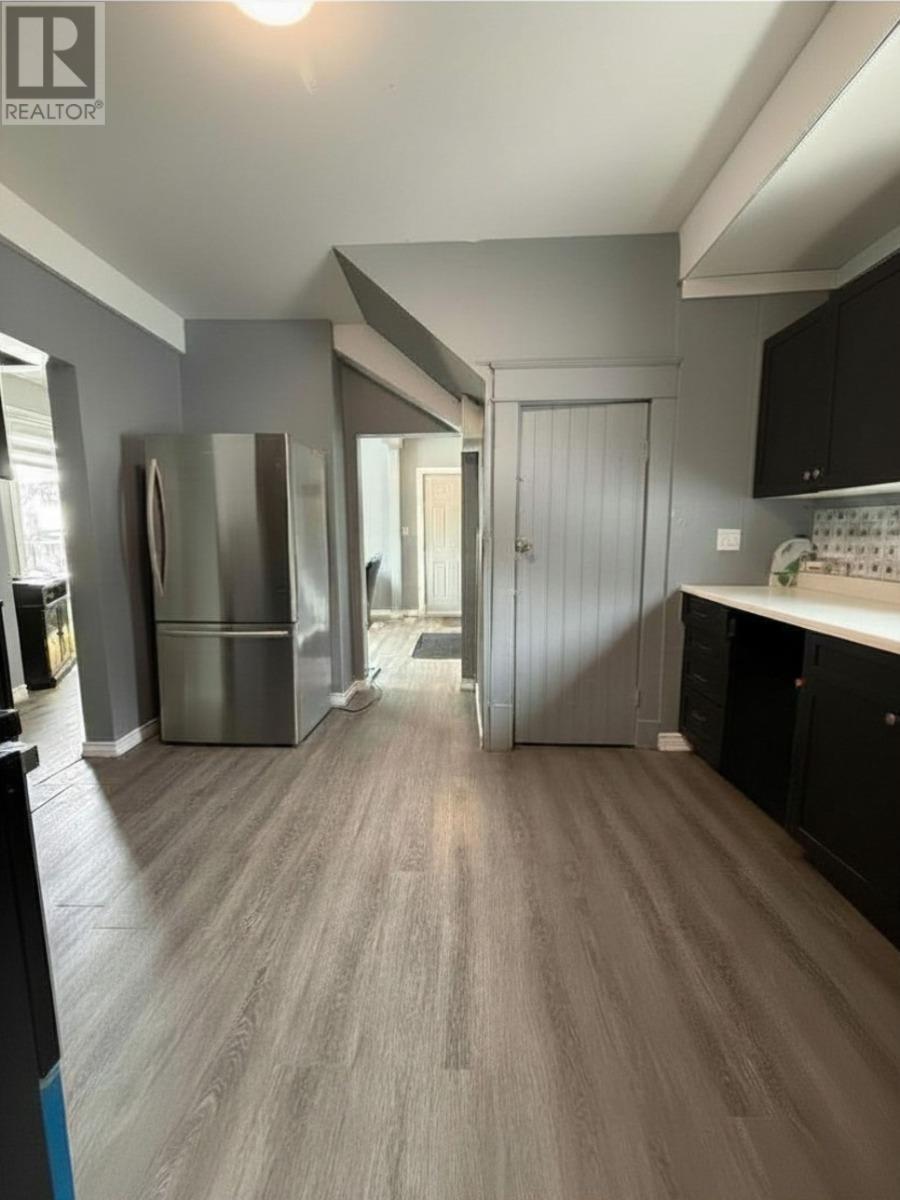 7 Hearst St, Sault Ste. Marie, Ontario P6B 1J6 - Photo 6 - SM260784
