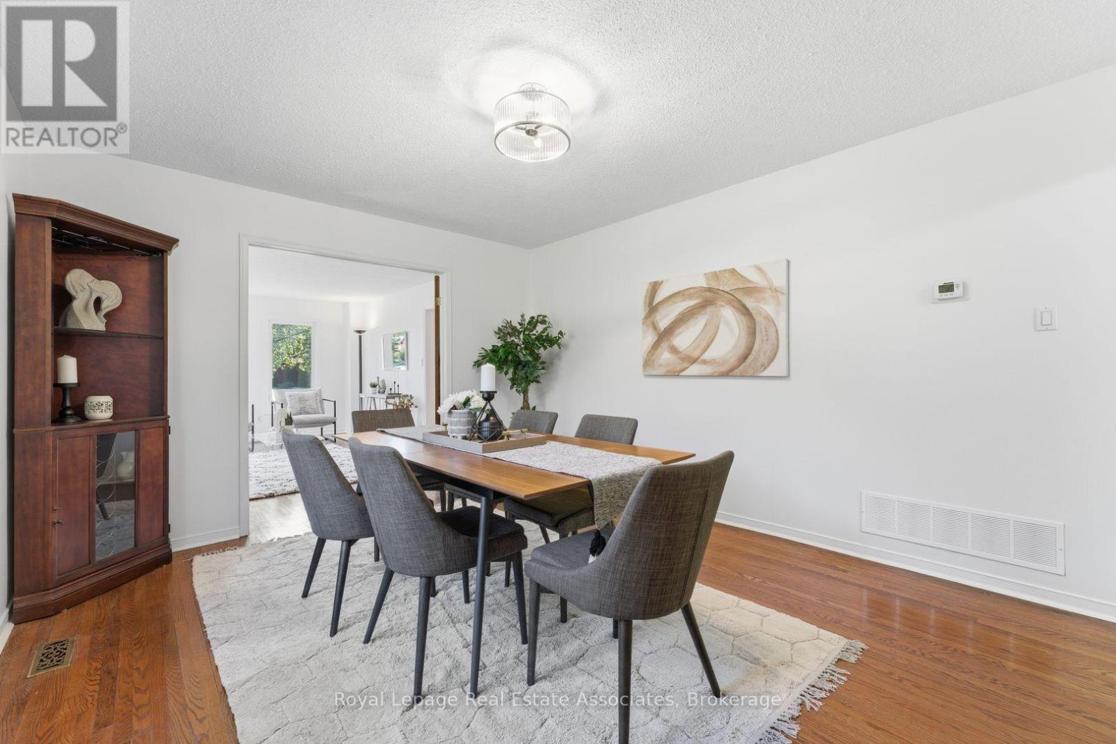 5211 Micmac Crescent, Mississauga, Ontario  L5R 2E2 - Photo 17 - W13150036