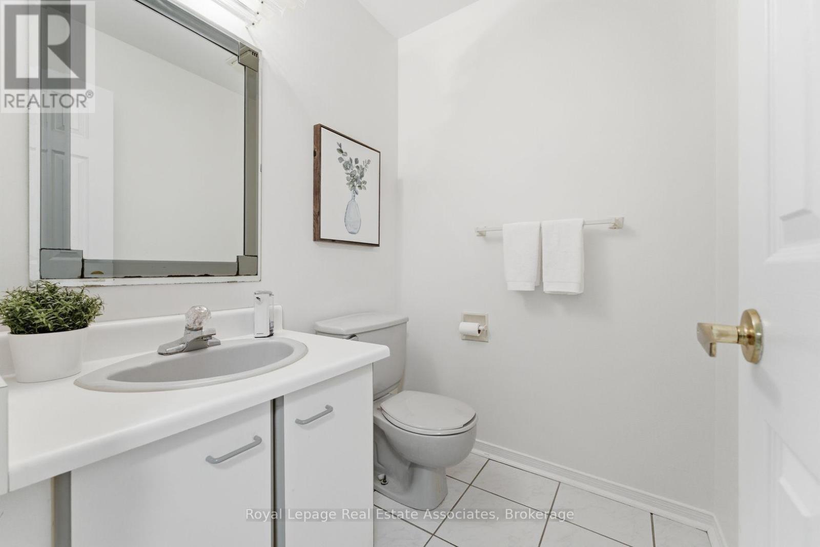5211 Micmac Crescent, Mississauga, Ontario  L5R 2E2 - Photo 29 - W13150036