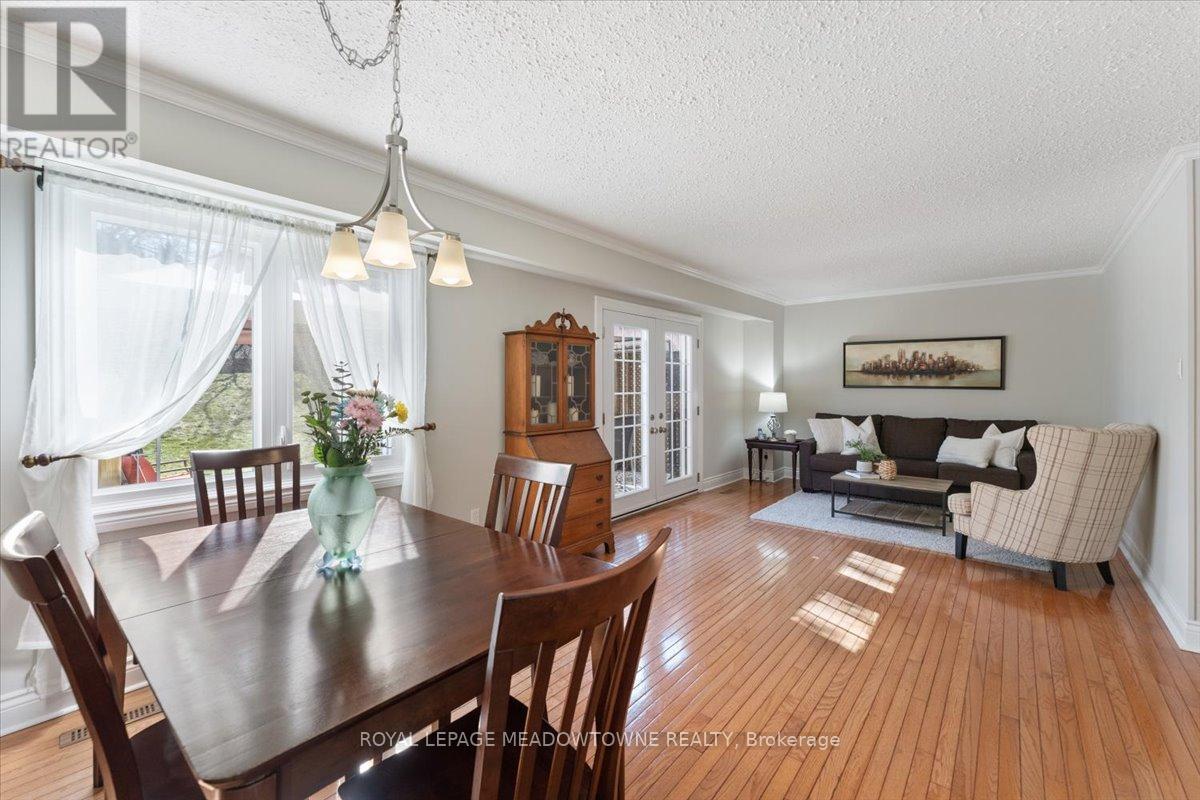 2945 Nipiwin Drive, Mississauga, Ontario  L5N 1Y1 - Photo 9 - W13150064