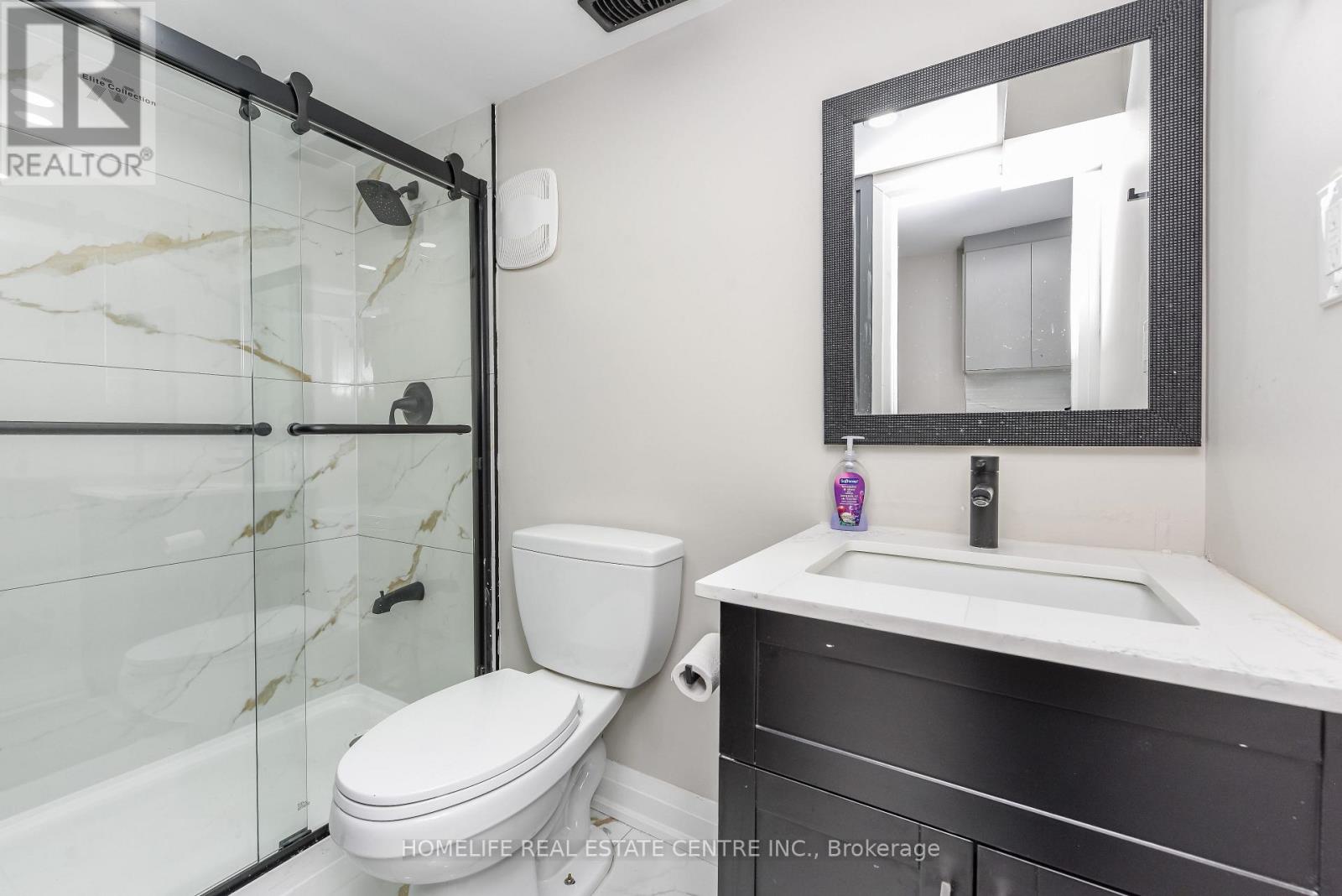 5 Bay Crest Drive, Brampton, Ontario  L6Z 1H5 - Photo 39 - W13150070