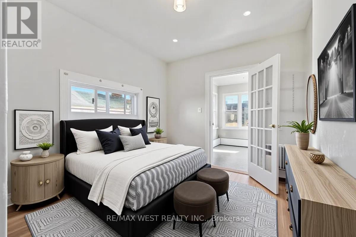 29 Prennan Avenue, Toronto, Ontario  M9B 4B7 - Photo 5 - W13150100