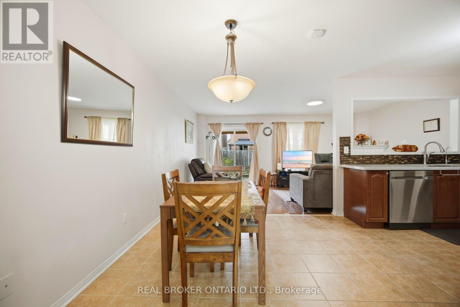 3935 Skyview Street, Mississauga (Churchill Meadows), Ontario  L5M 8A2 - Photo 19 - W13150156