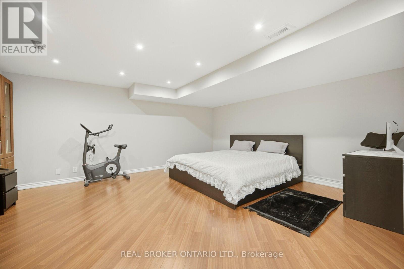 3935 Skyview Street, Mississauga (Churchill Meadows), Ontario  L5M 8A2 - Photo 37 - W13150156