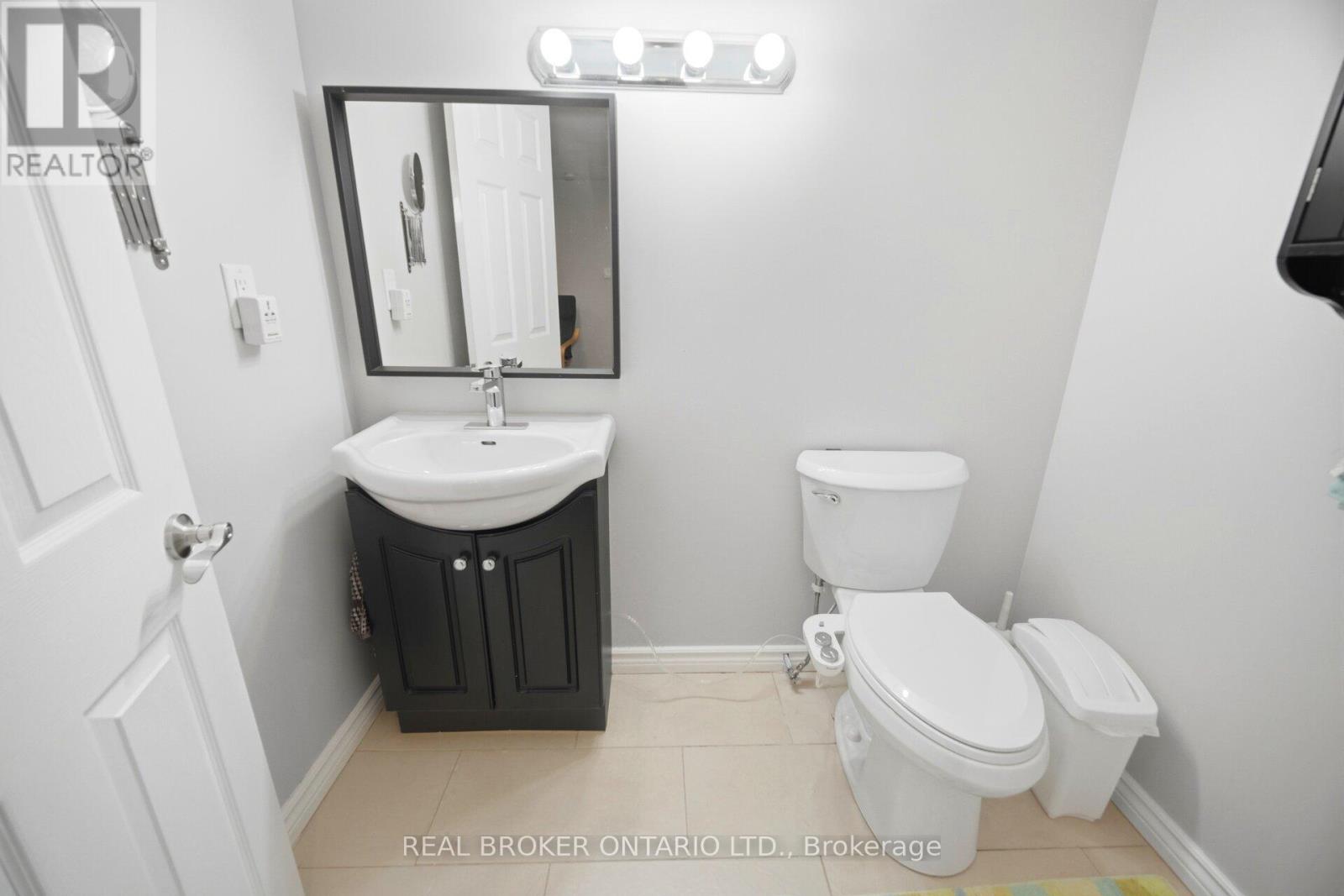 3935 Skyview Street, Mississauga (Churchill Meadows), Ontario  L5M 8A2 - Photo 43 - W13150156