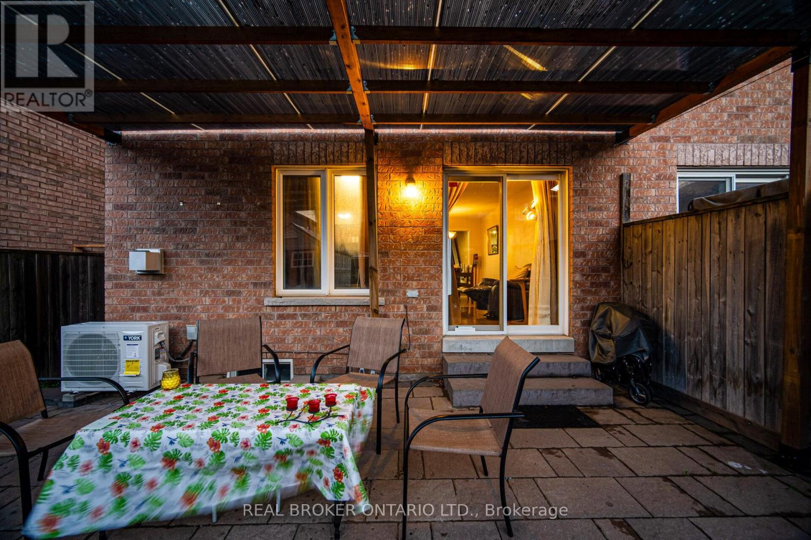 3935 Skyview Street, Mississauga (Churchill Meadows), Ontario  L5M 8A2 - Photo 46 - W13150156