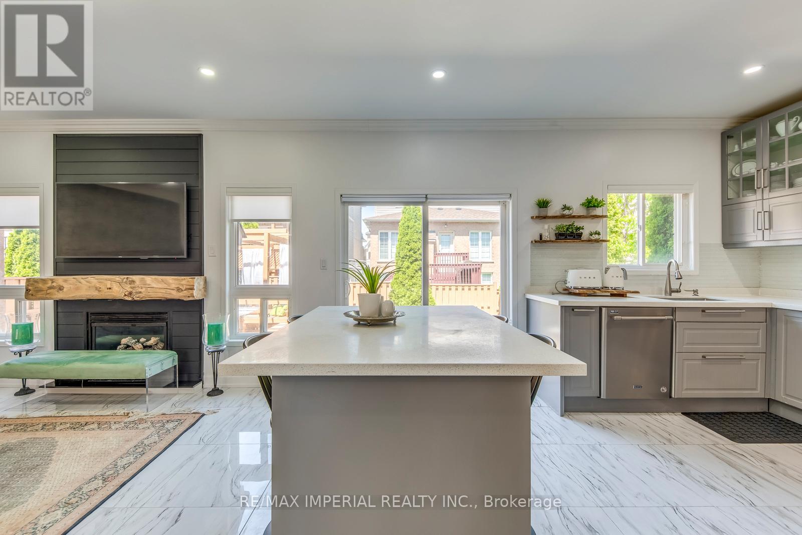 4733 James Austin Drive, Mississauga, Ontario  L4Z 4H1 - Photo 15 - W13150164