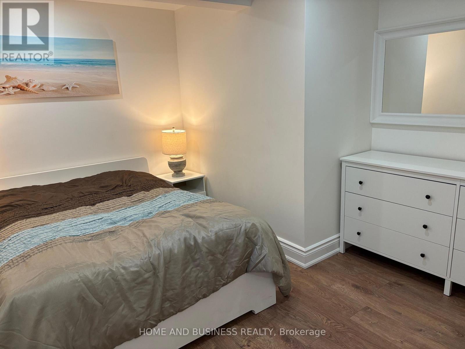 Bsmt - 5651 Turney Drive, Mississauga, Ontario  L5M 1A1 - Photo 6 - W13150238