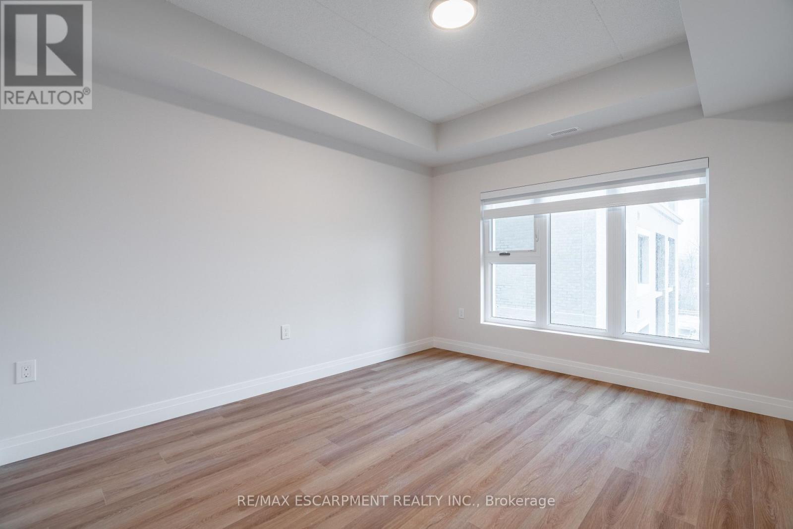 401 - 6415 Regional Road 25, Milton, Ontario  L9T 8R2 - Photo 8 - W13150278