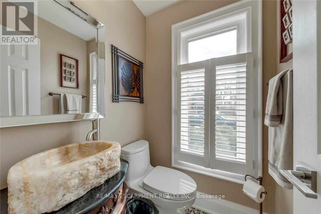 3311 Springvale Court, Burlington, Ontario  L7M 3Y6 - Photo 20 - W13150394