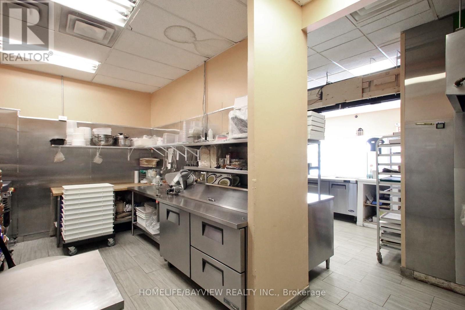 4 - 16700 Bayview Avenue, Newmarket, Ontario  L3X 1W1 - Photo 18 - N13138036