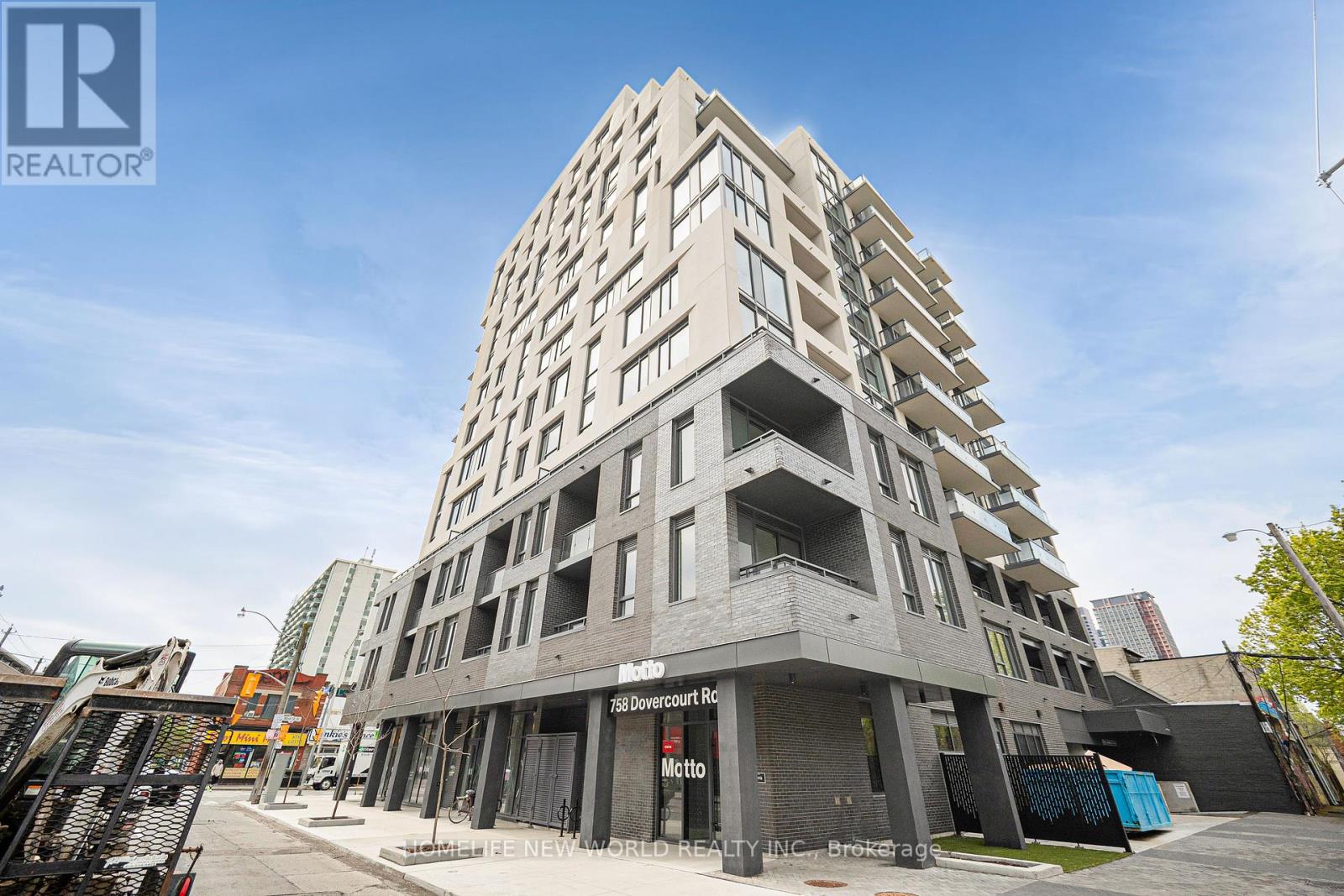 607 - 758 DOVERCOURT ROAD, Toronto, Ontario