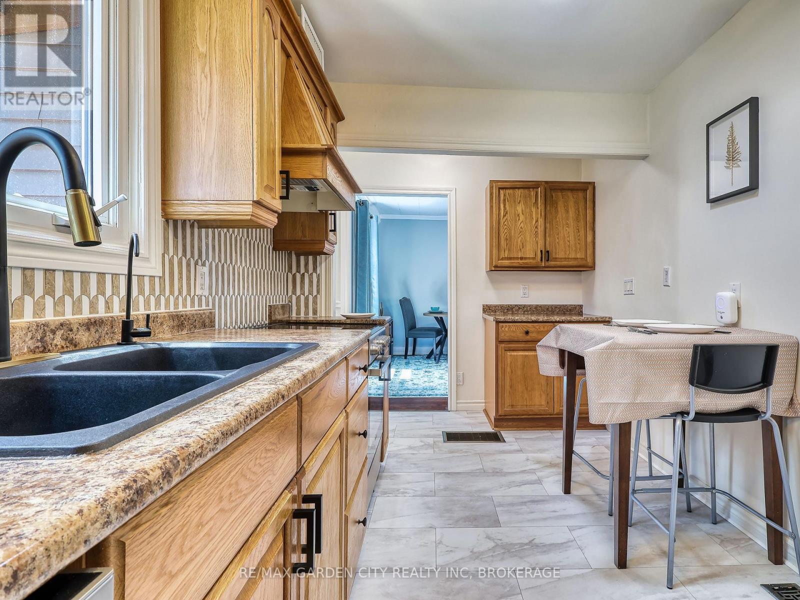 84 Lincoln Avenue, St. Catharines (Oakdale), Ontario  L2P 2C9 - Photo 14 - X13150554