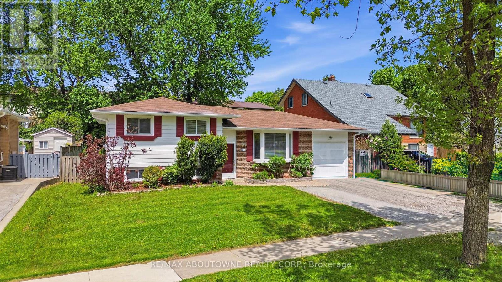 129 Culham Street, Oakville, Ontario  L6H 1G3 - Photo 2 - W13005582