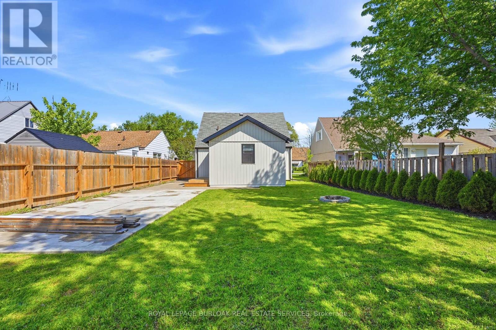 12 Beverly Street, St. Catharines, Ontario  L2P 2K1 - Photo 25 - X13150040
