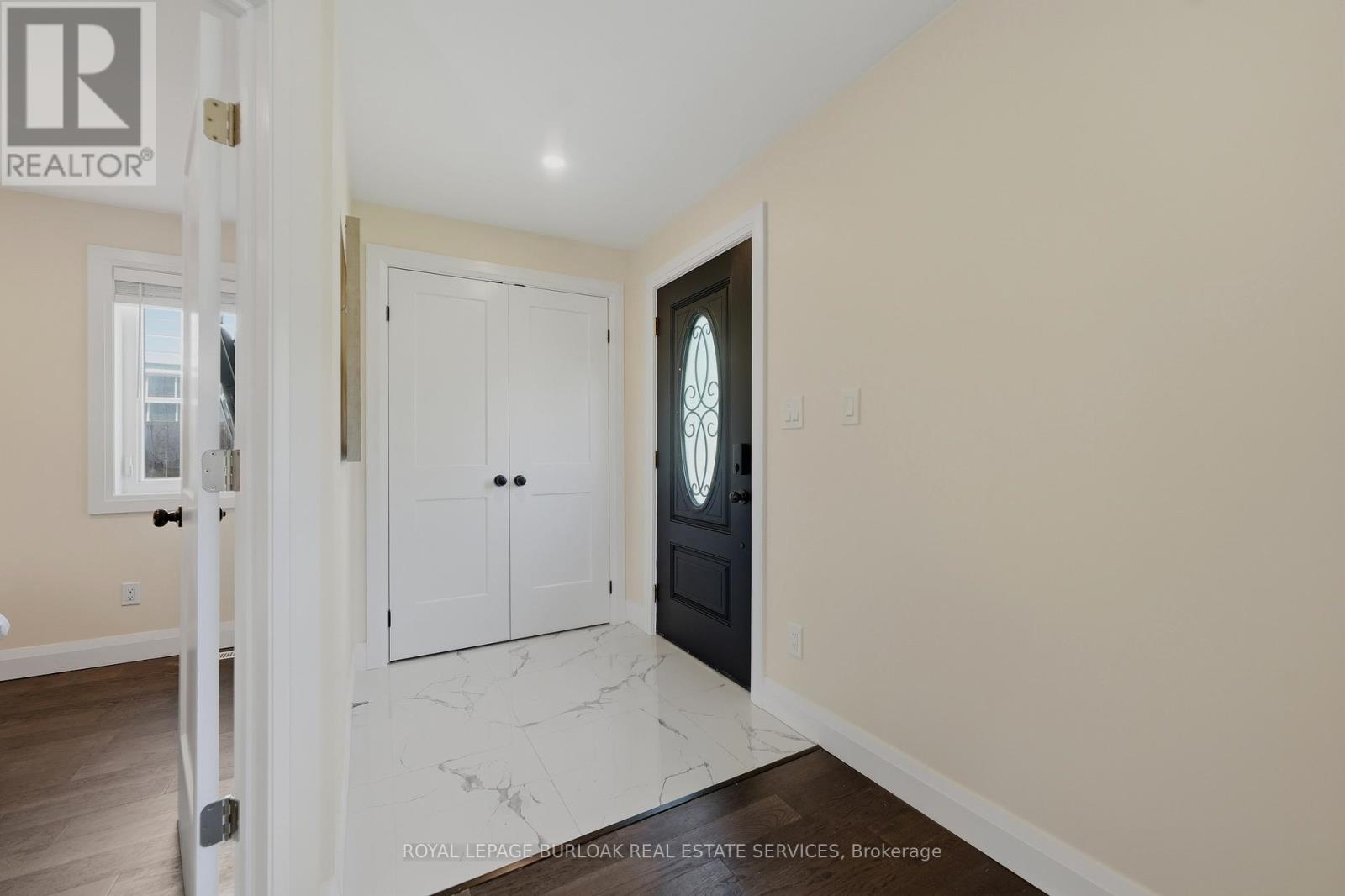 12 Beverly Street, St. Catharines, Ontario  L2P 2K1 - Photo 4 - X13150040