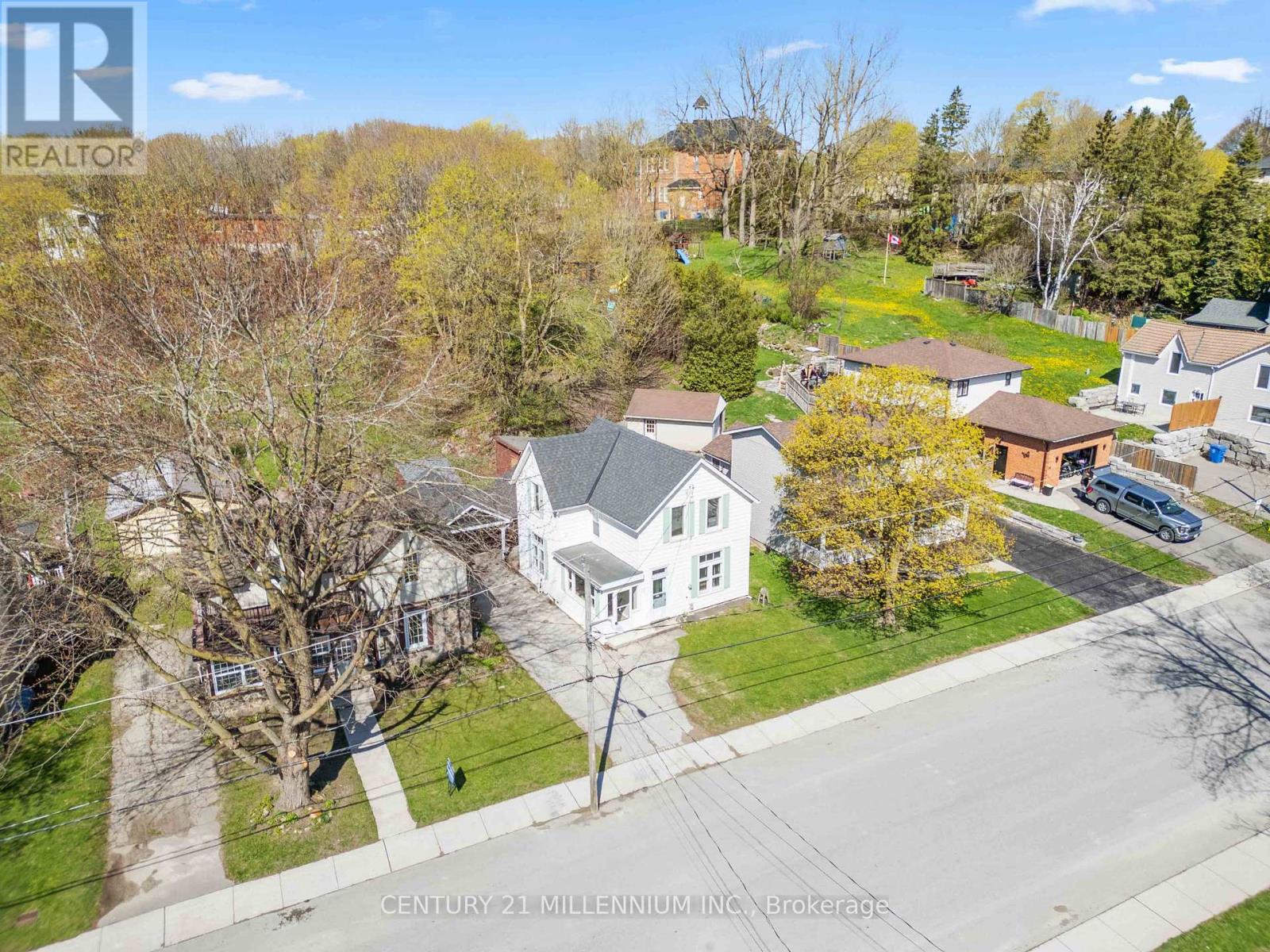 22 Crozier Street, East Luther Grand Valley, Ontario  L9W 5N6 - Photo 5 - X13150042