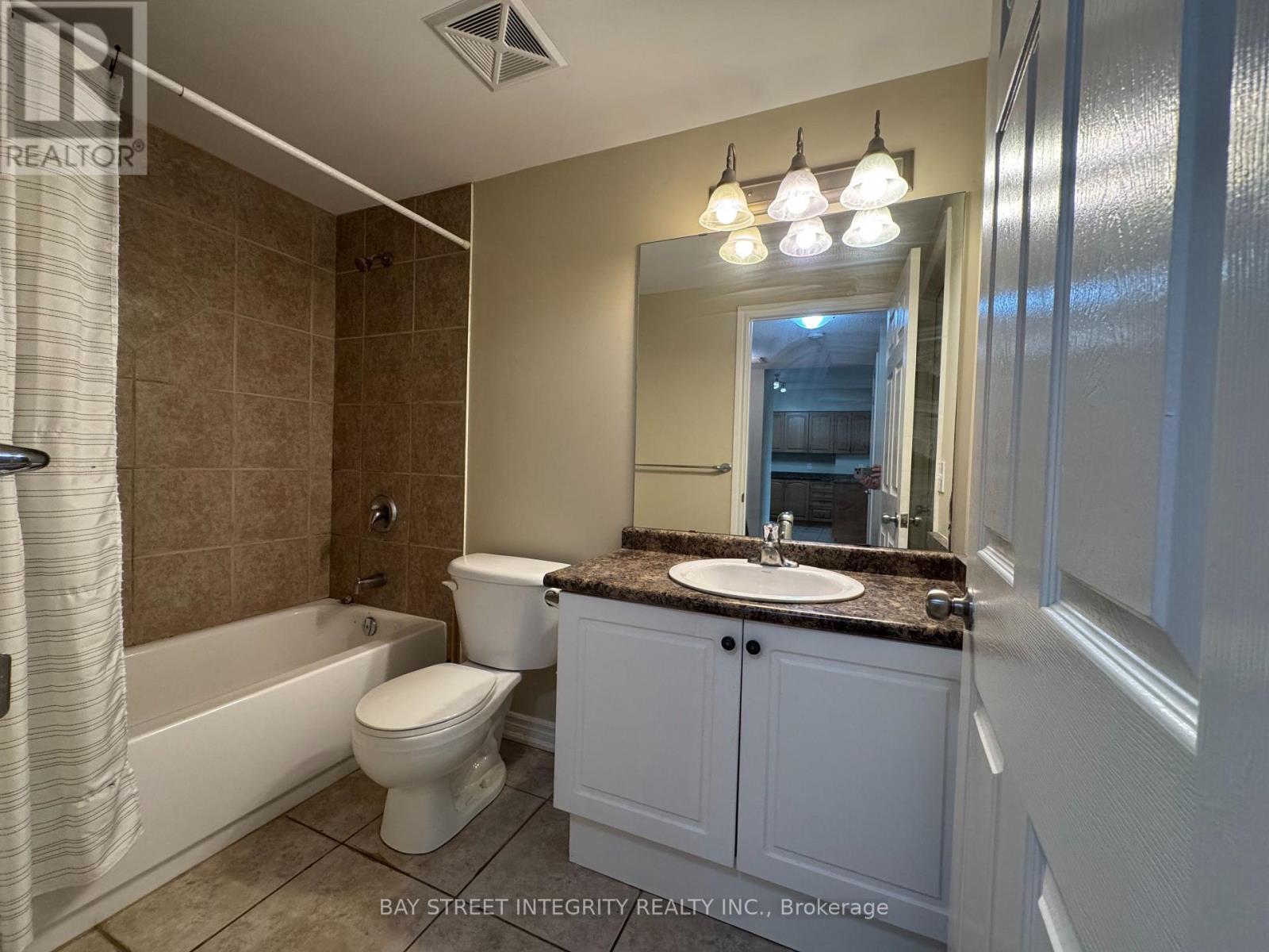 402 - 47 Caroline Street N, Hamilton, Ontario  L8R 2R6 - Photo 17 - X13150110