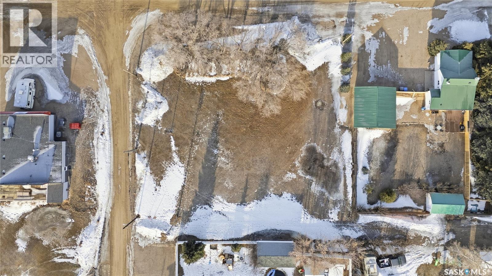 102 Vincent Avenue, Chamberlain, Saskatchewan  S0G 0R0 - Photo 2 - SK036485