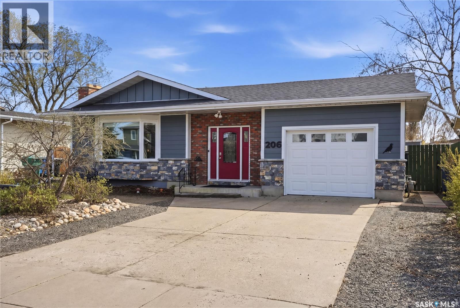 206 La Loche TERRACE, Saskatoon, Saskatchewan