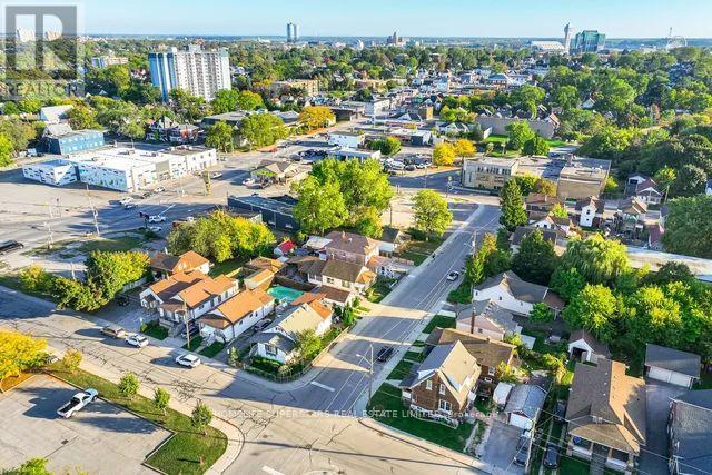 4754 FIRST AVENUE, Niagara Falls, Ontario