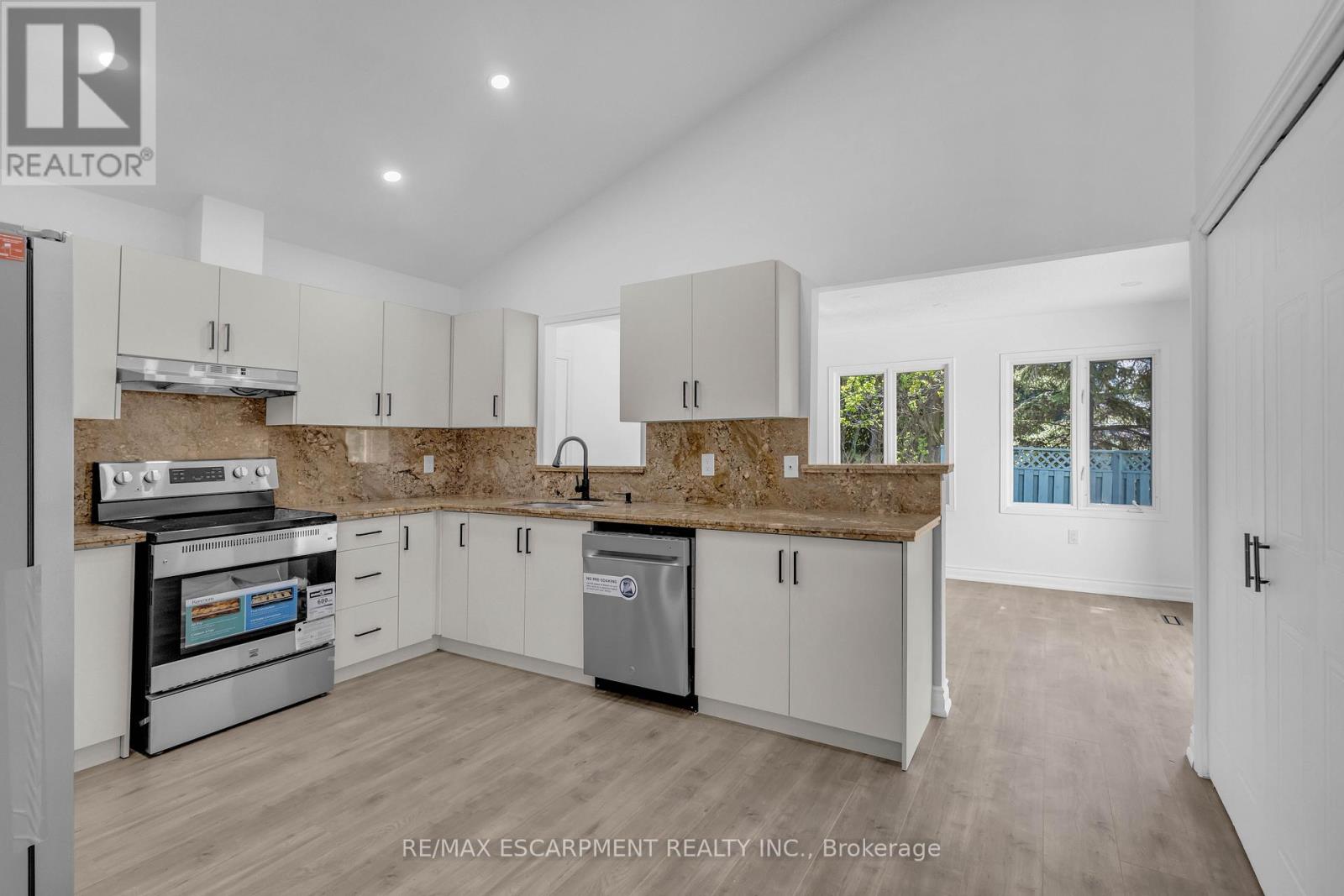 375 Silverbirch Boulevard, Hamilton, Ontario  L0R 1W0 - Photo 13 - X13150306